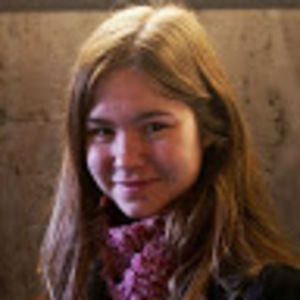 Meet your Posher, Hilary